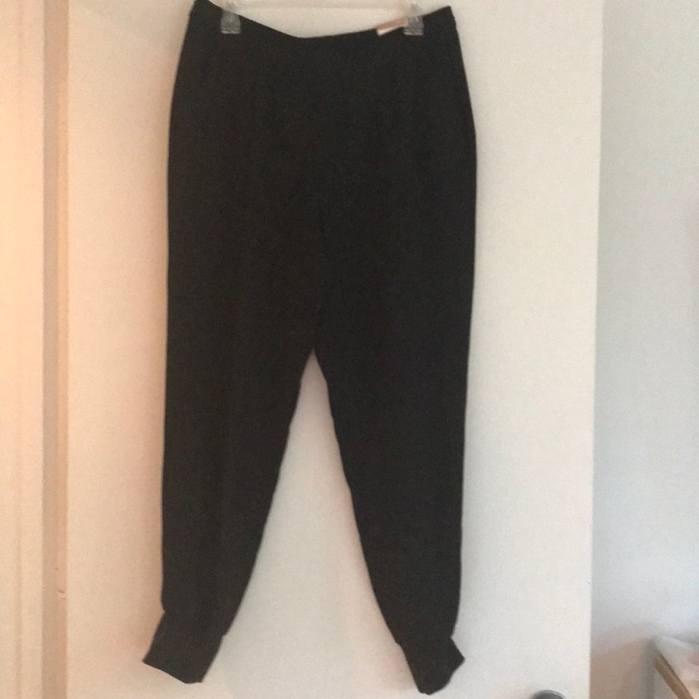 Chico’s black ultimate fit pants